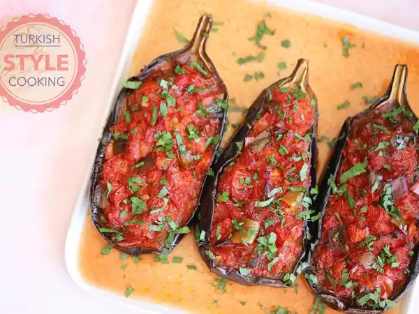 Imambayildi (Baked Eggplant with Tomato Sauce) Recipe