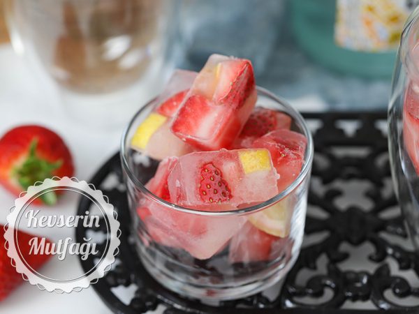 Strawberry Ice Cubes Recipe