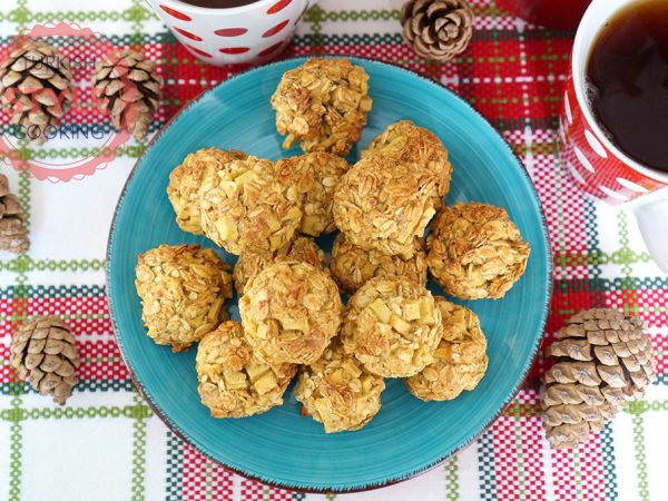 Apple Oatmeal Cookies Recipe | Turkish Style Cooking