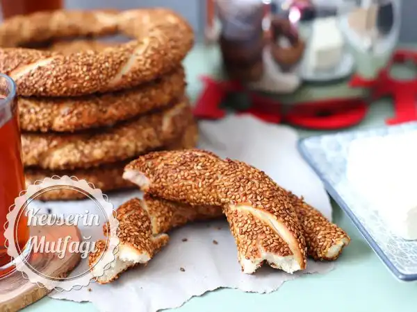 Crunchy Ankara Simit Recipe