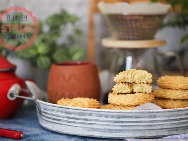 Danish Butter Cookies (Vaniljekranse) Recipe